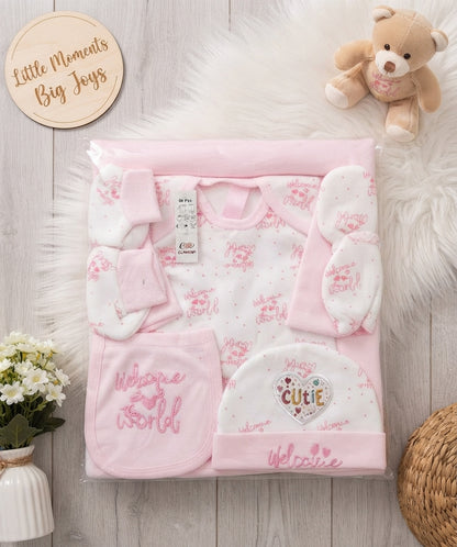 Welcome To The World - New Born Baby Winter Fleece Gift Set (8 Pieces)