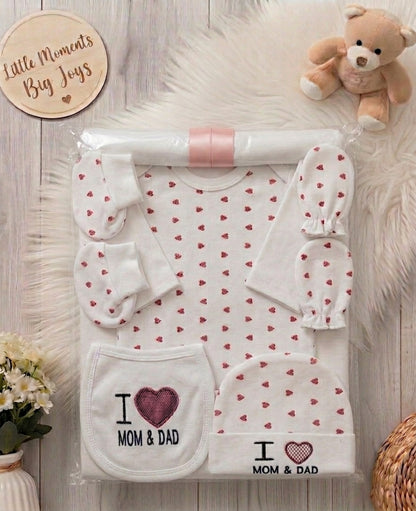 I Love Mom & Dad hard printed- New Born Baby Winter Fleece Gift Set (8 Pieces)