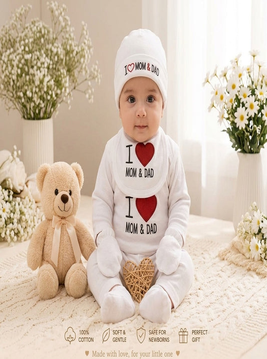 Newborn Cotton Gift Set – I Love Mom & Dad