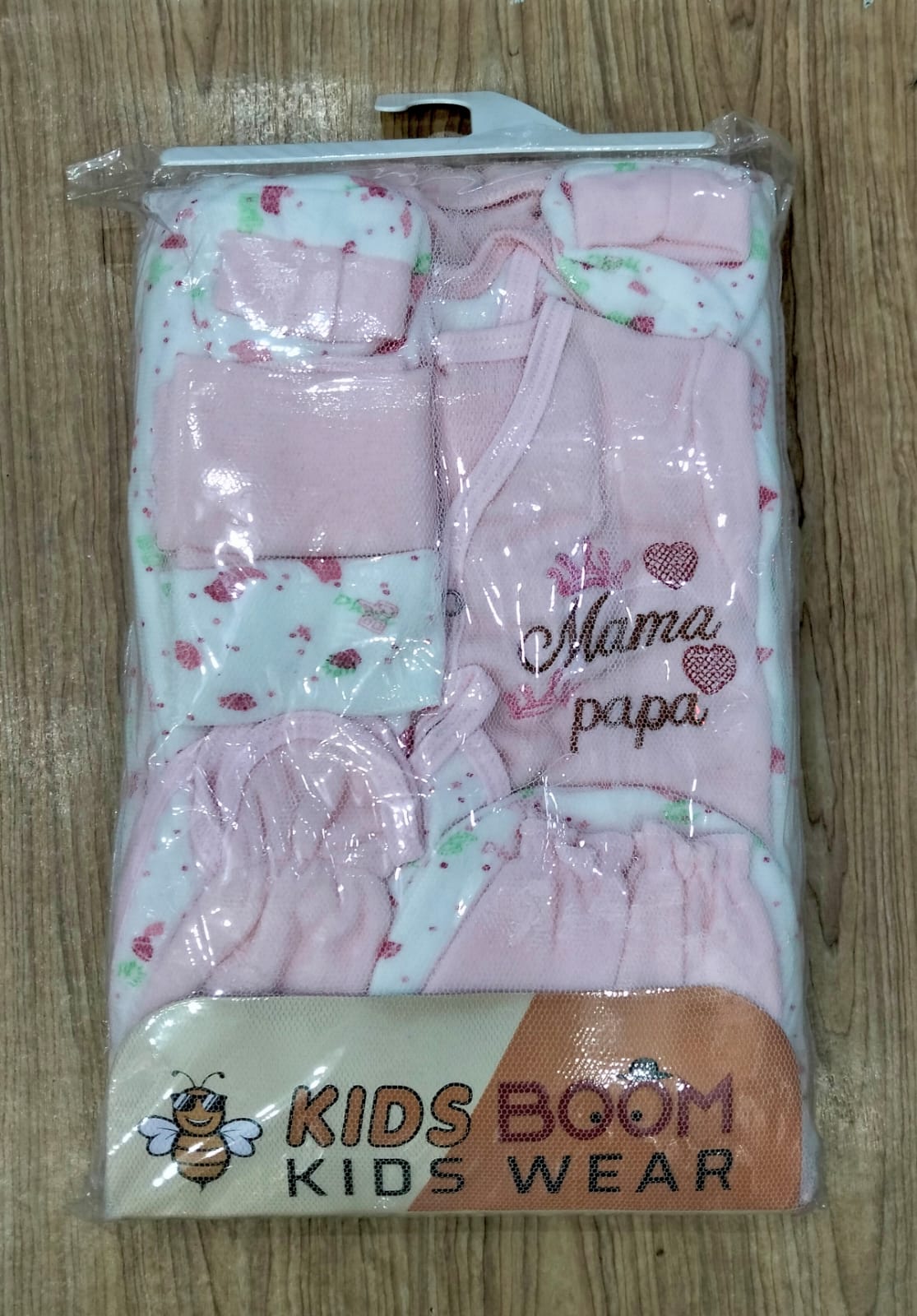 12 pieces winter stuff Gift Set